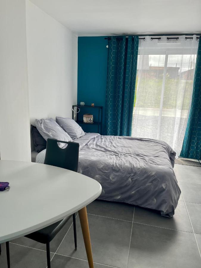 Apartment Blu'in - Merignies