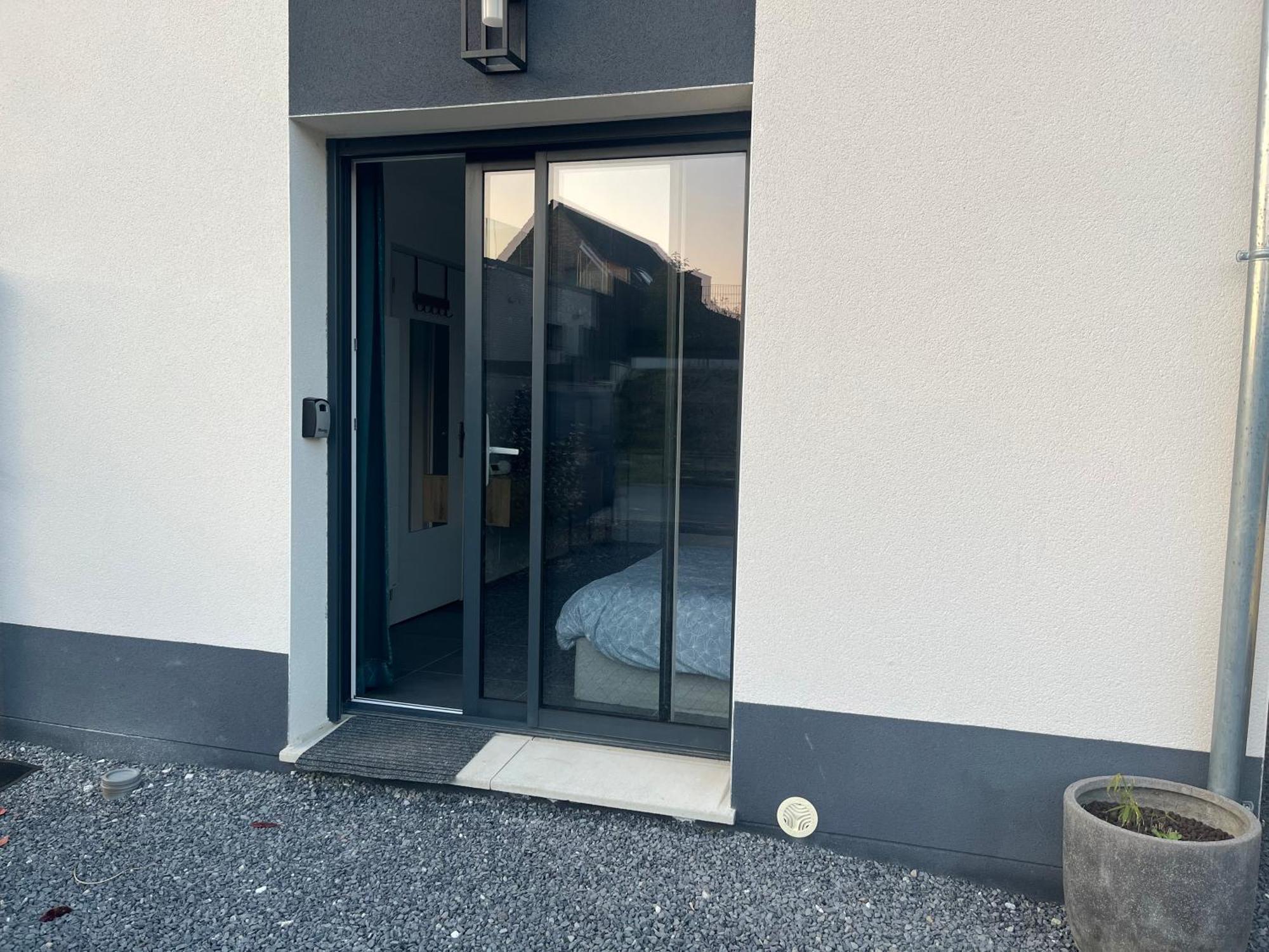 Apartment Blu'in - Merignies